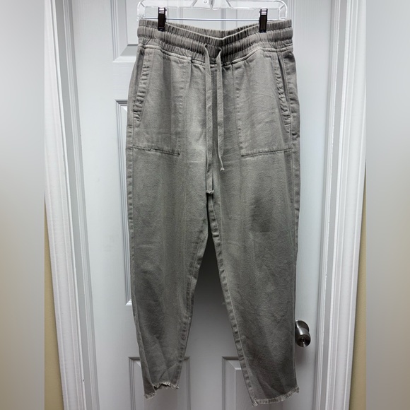 Oat New York Pants - OAT New York Cropped Drawstring Pants | Women’s L